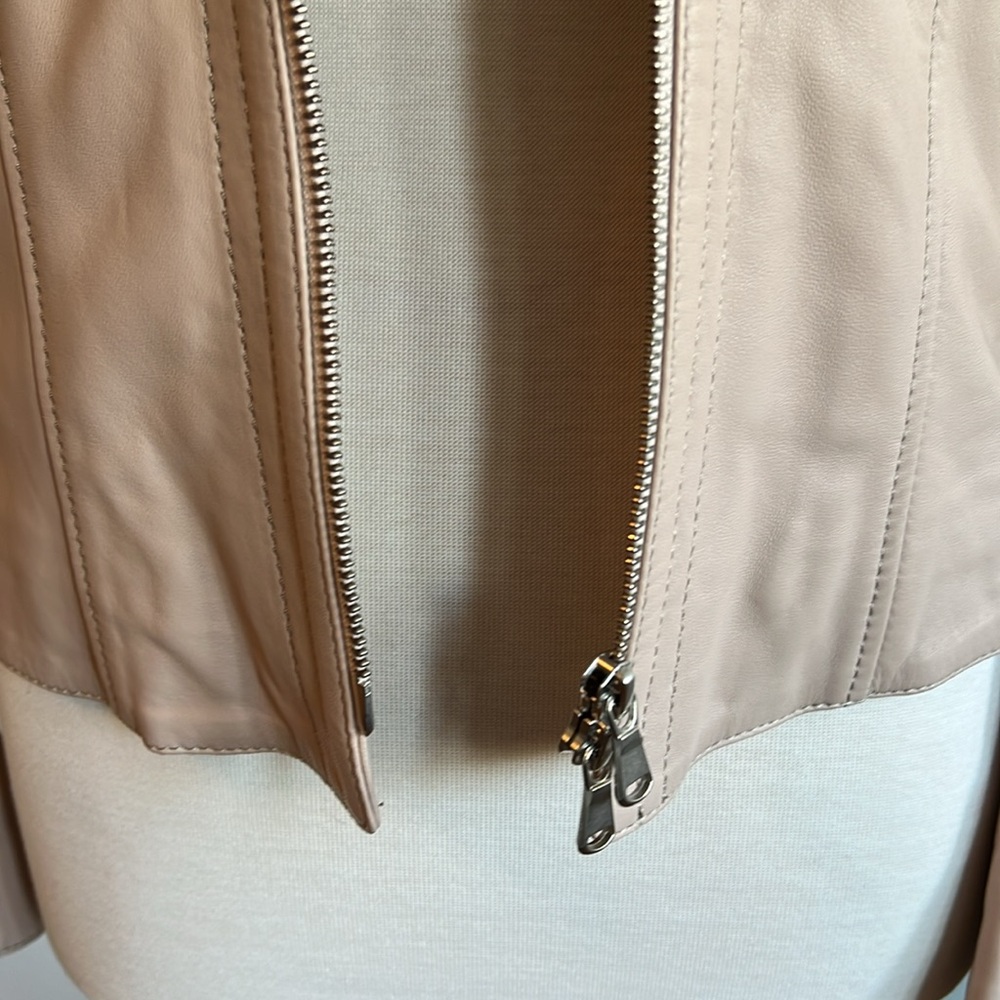 Beautiful Lined Leather Jacket - image 7